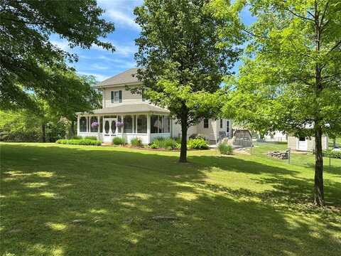 2037 County Line Road, Gerald, MO 63037