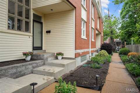 4328 Maryland Avenue, Saint Louis, MO 63108