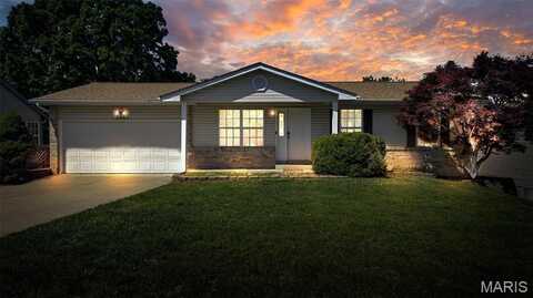 2261 Parkton Way, Barnhart, MO 63012