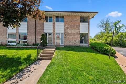 10026 Sakura Drive, Saint Louis, MO 63128