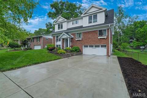 537 Villa Gardens Drive, Saint Louis, MO 63122