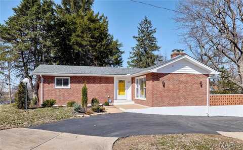 601 Brotherton Lane, Saint Louis, MO 63135