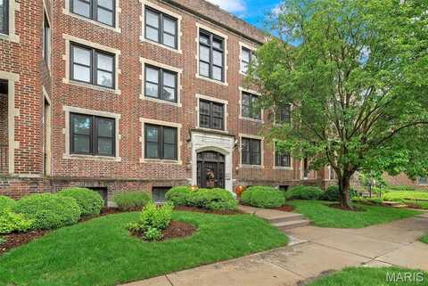 319 N Taylor Ave., Saint Louis, MO 63108