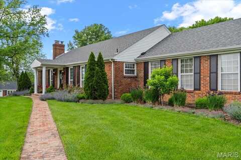 953 Chartrand Court, Ballwin, MO 63011