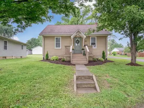 835 N Briegel Street, Columbia, IL 62236