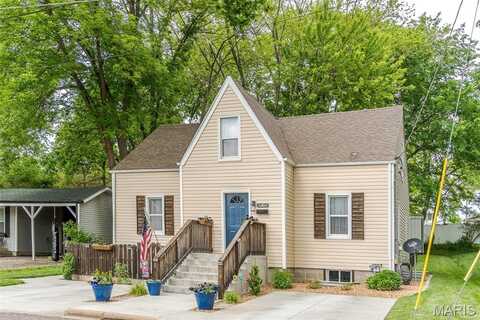 411 E 7th Street, Washington, MO 63090