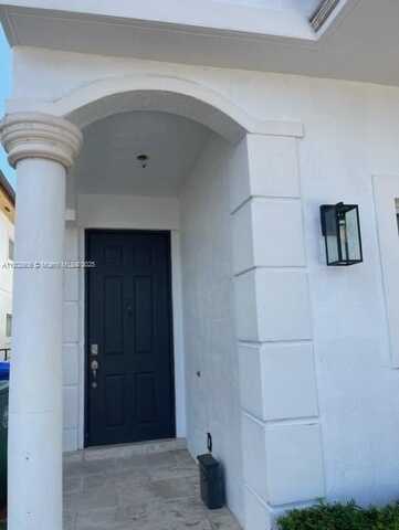 3346 SW 25th St, Miami, FL 33133