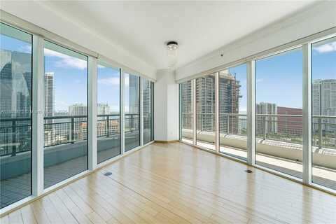 60 SW 13th St, Miami, FL 33130