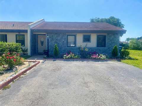 5017 SW 139th Pl, Miami, FL 33175