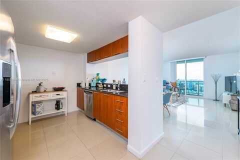 1800 N Bayshore Dr, Miami, FL 33132