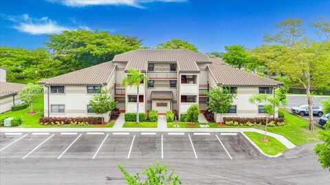 9939 Nob Hill Pl, Sunrise, FL 33351