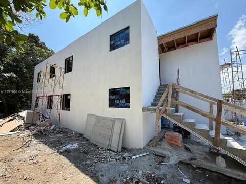 1244 NW 32nd st, Miami, FL 33142