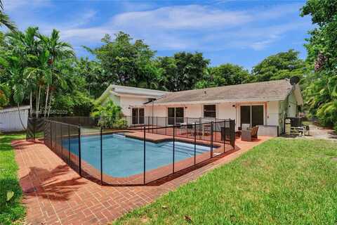 20260 NE 25th Ave, Miami, FL 33180