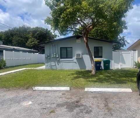 217 NW 7th Ave, Dania Beach, FL 33004