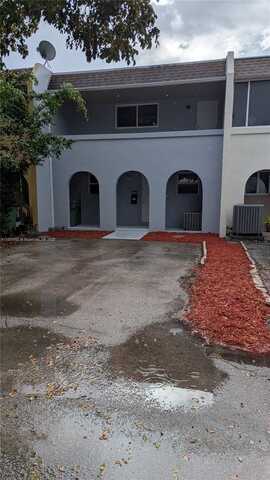 7184 W 3rd Ave, Hialeah, FL 33014