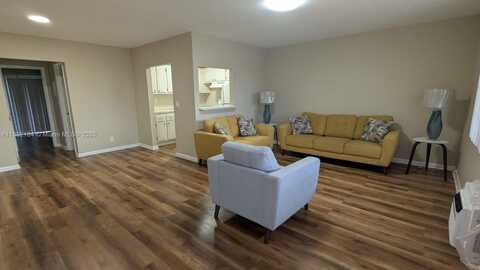 206 Norwich I, West Palm Beach, FL 33417