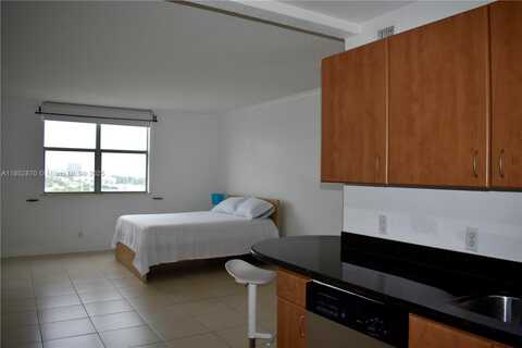 401 69th St, Miami Beach, FL 33141