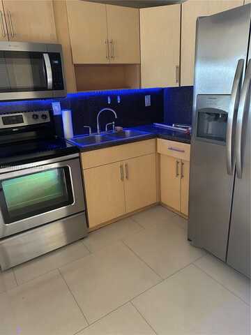 6095 W 19th Ave, Hialeah, FL 33012