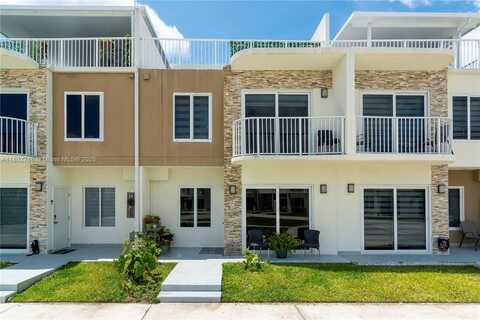 13949 SW 259th Way, Homestead, FL 33032