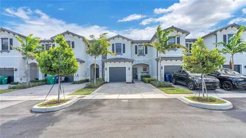 488 NW 203rd Ter, Miami Gardens, FL 33169
