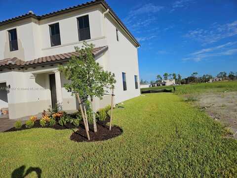 5633 Cerva Ln, Ave Maria, FL 34142