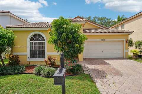 11672 NW 13th Mnr, Coral Springs, FL 33071