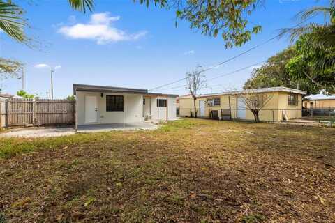 1060 NW 35th Ct, Miami, FL 33125