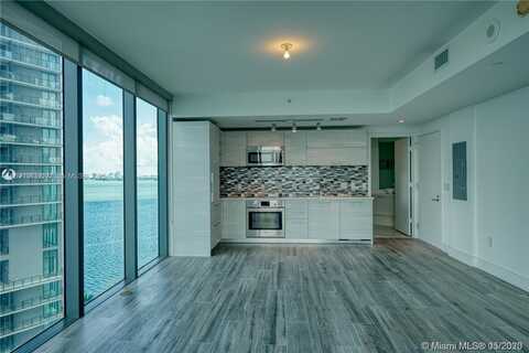 650 NE 32nd St, Miami, FL 33137