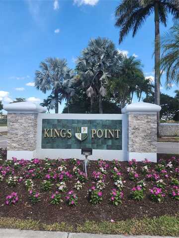 10747 W Clairmont Cir, Tamarac, FL 33321