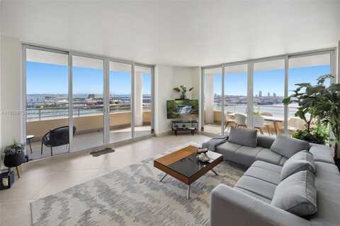 808 Brickell Key Dr, Miami, FL 33131