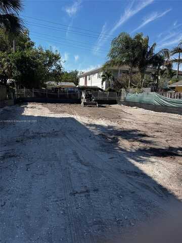 214/216 SW 9th St, Fort Lauderdale, FL 33315