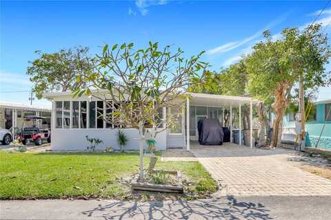 804 N Topaz St, Key Largo, FL 33037