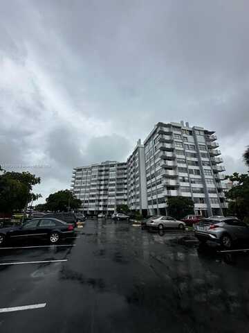 undefined, Miami, FL 33179