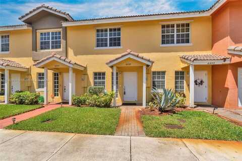 6805 Sienna Club Pl, Lauderhill, FL 33319