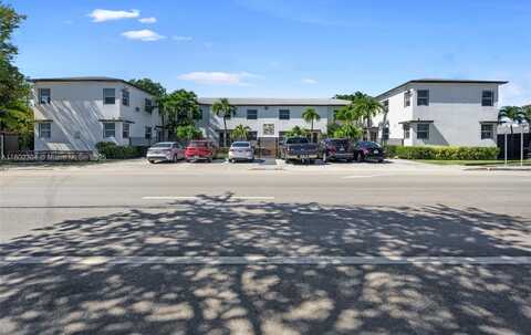 573 NE 82nd St, Miami, FL 33138