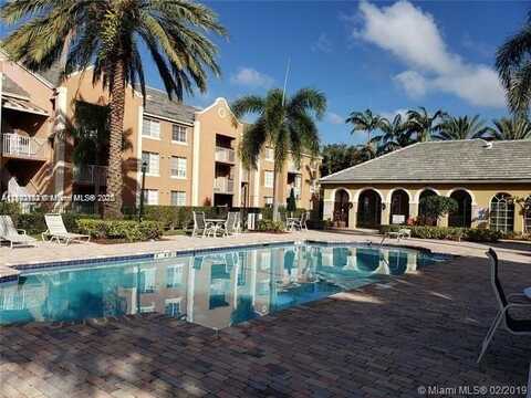 777 SW 111th Way, Pembroke Pines, FL 33025