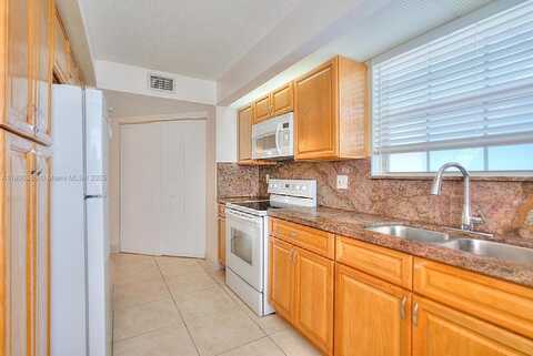 2007 SE 26th Ln, Homestead, FL 33035