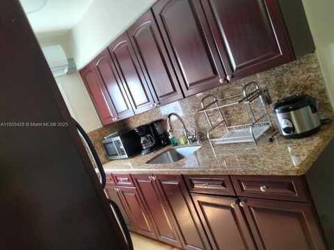 4015 Indian Creek Dr, Miami Beach, FL 33140