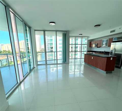650 NE 32nd St, Miami, FL 33137