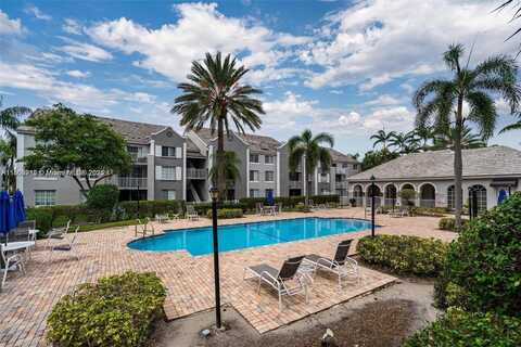 11155 SW 5th Pl, Pembroke Pines, FL 33025