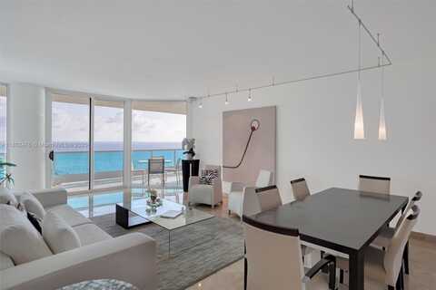 5025 Collins Ave, Miami Beach, FL 33140