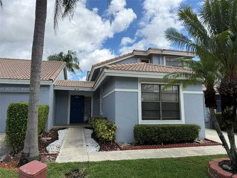 9842 Watermill Cir, Boynton Beach, FL 33437