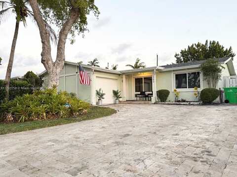 11360 NW 31st St, Sunrise, FL 33323