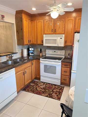 7300 NW 5th Ct, Margate, FL 33063