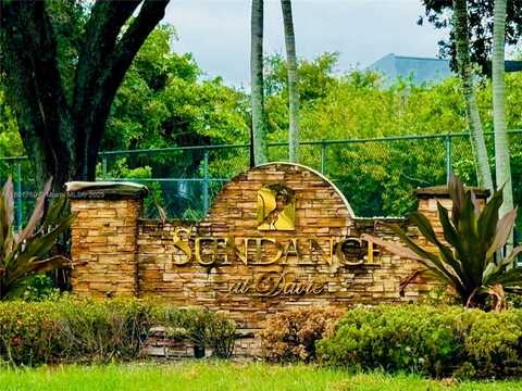 2900 S University Dr, Davie, FL 33328