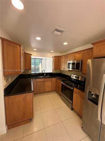 10119 Costa Del Sol Blvd, Doral, FL 33178