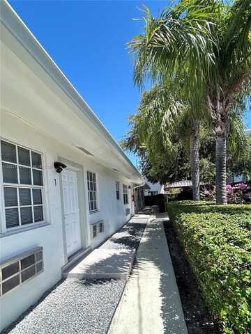 571 NE 67th St, Miami, FL 33138
