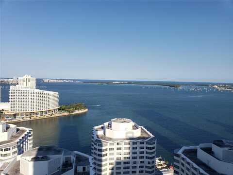 950 Brickell Bay Dr, Miami, FL 33131
