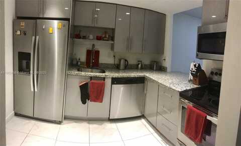 1000 Parkview Dr, Hallandale Beach, FL 33009