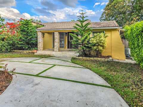4610 SW 3rd St, Miami, FL 33134